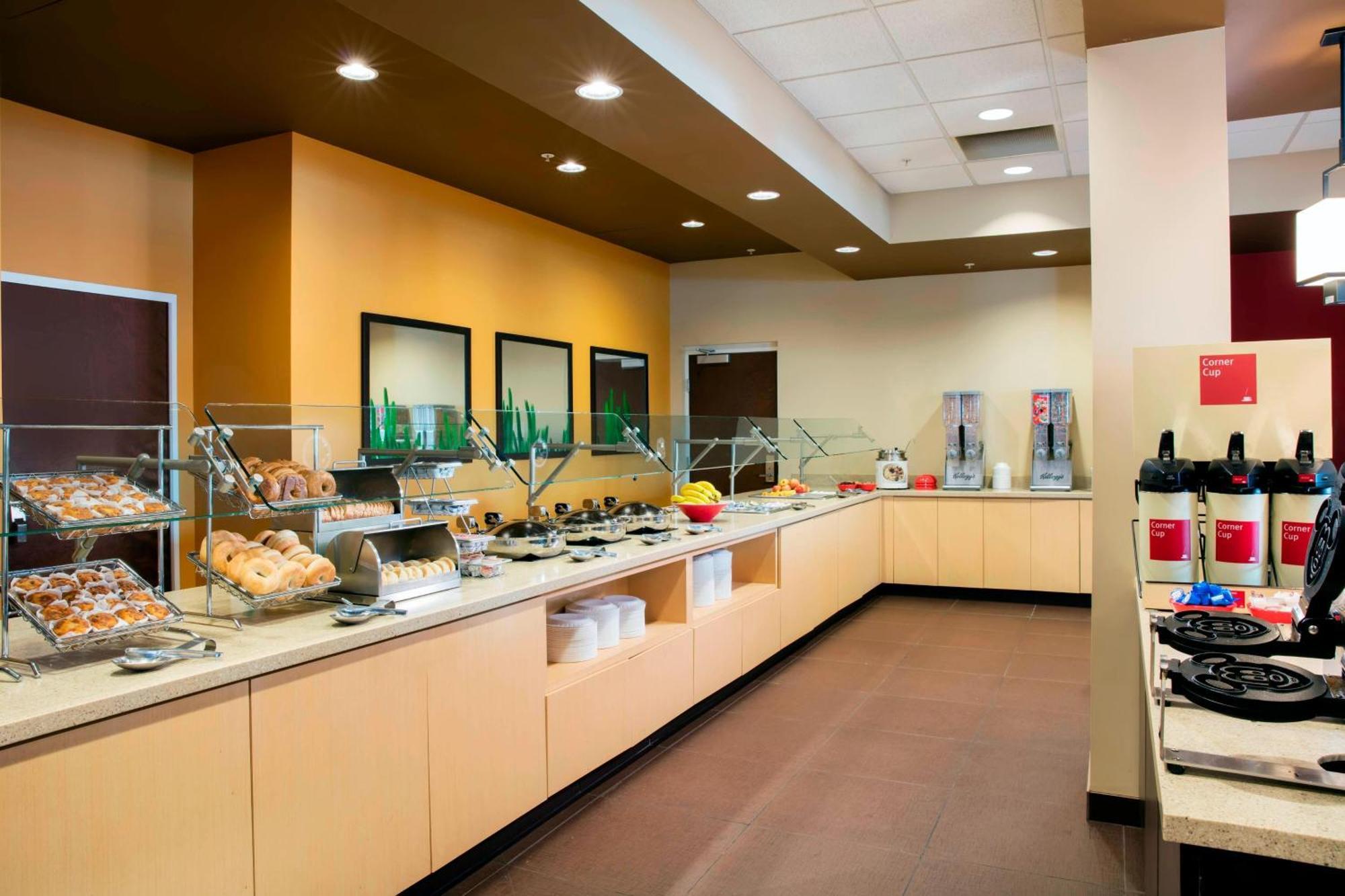 Towneplace Suites Orlando At Flamingo Crossings Town Center/Western Entrance Bay Lake Zewnętrze zdjęcie
