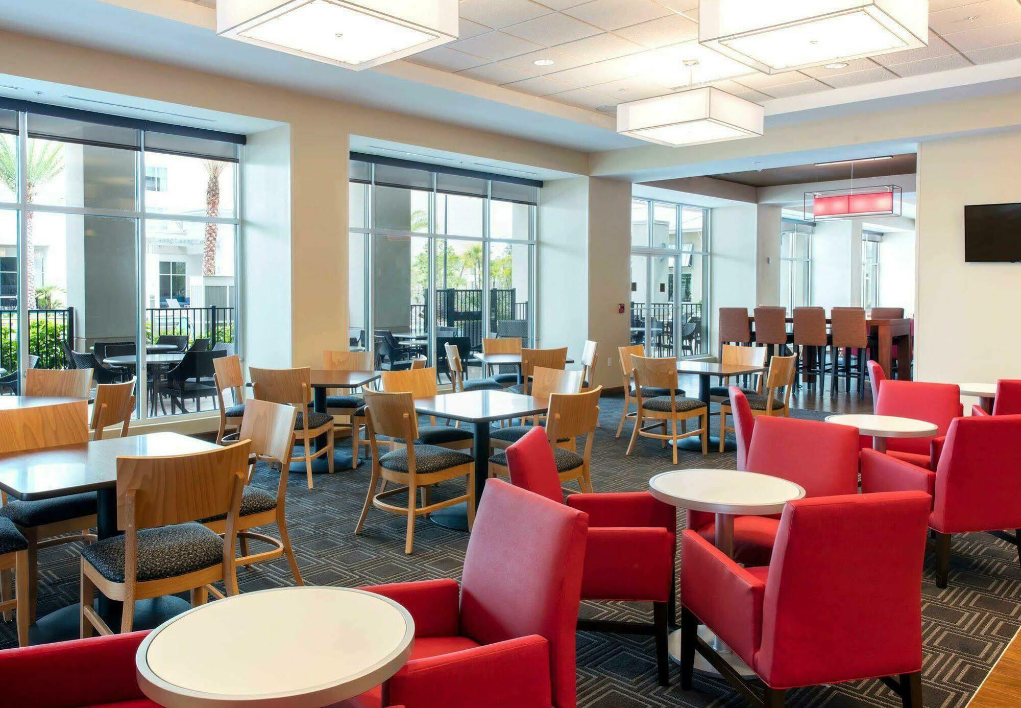 Towneplace Suites Orlando At Flamingo Crossings Town Center/Western Entrance Bay Lake Zewnętrze zdjęcie